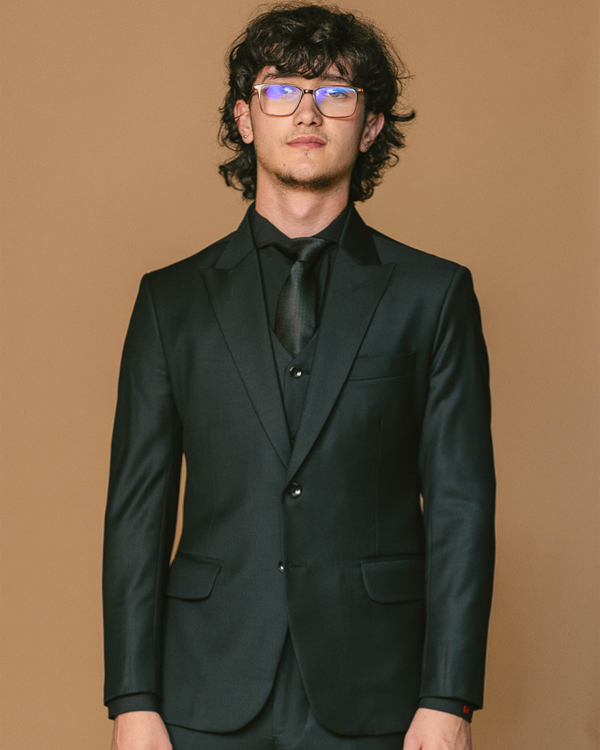 Suit Luxe