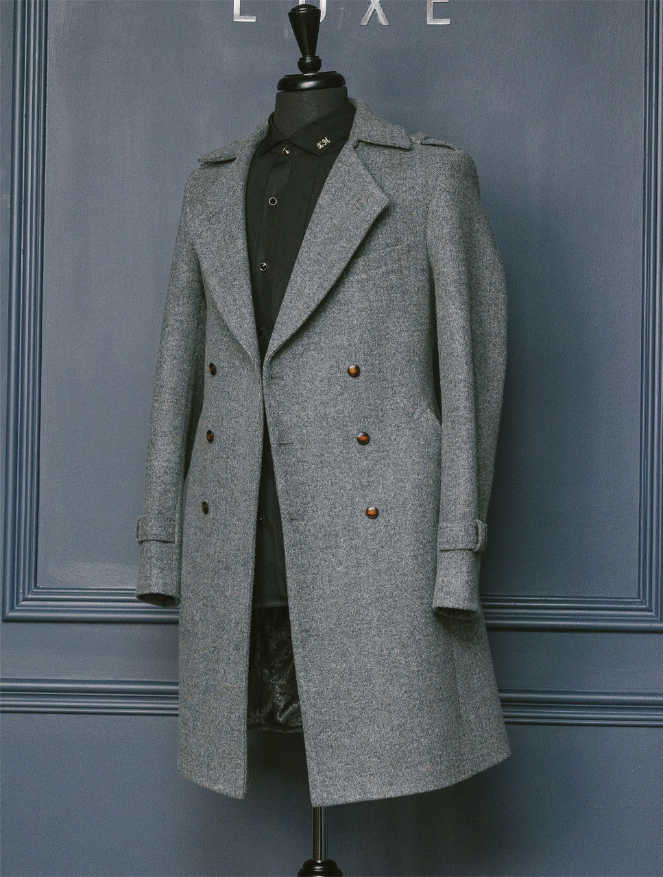  Suit Luxe