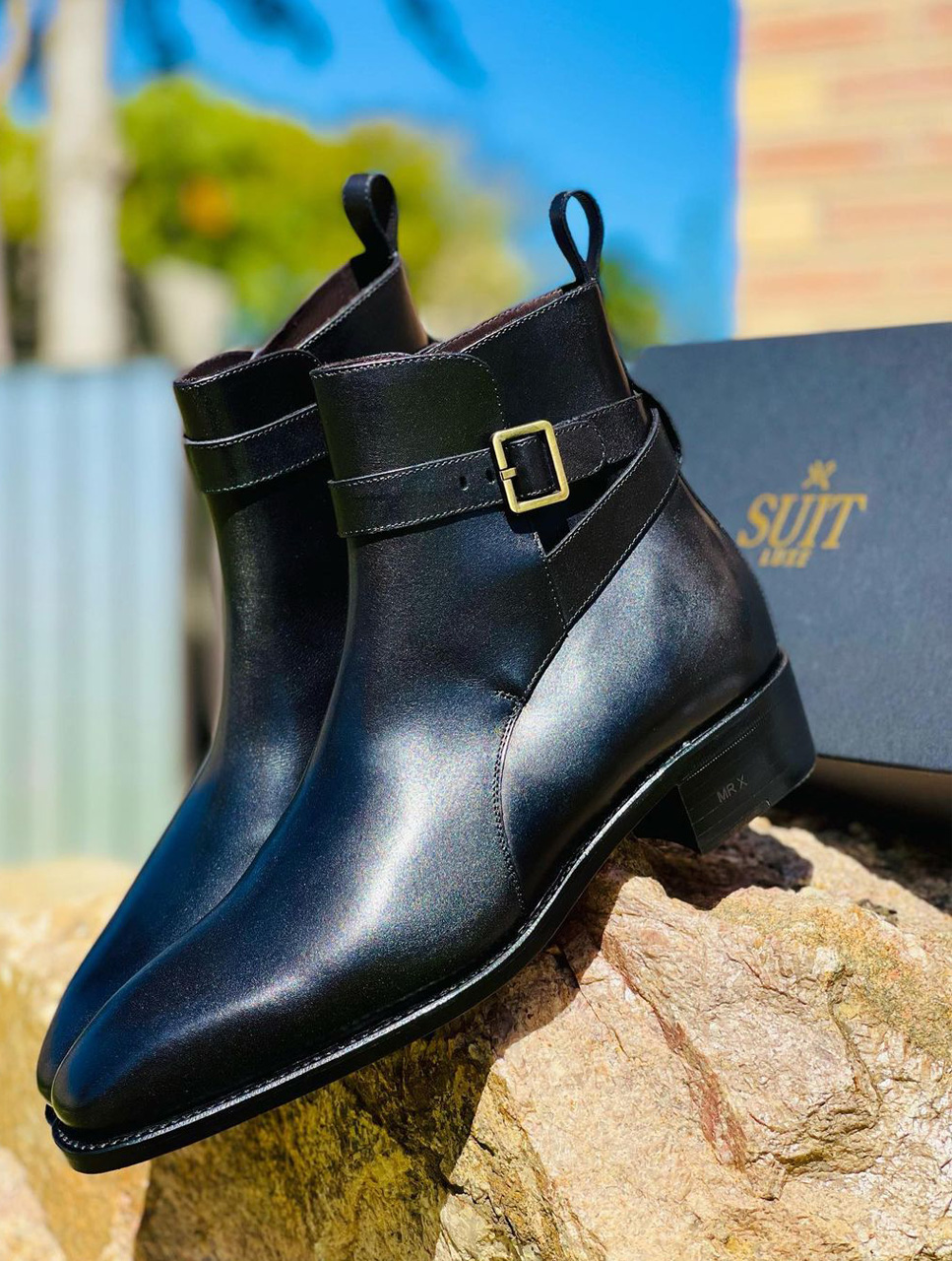  Suit Luxe